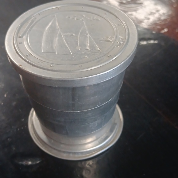 Vintage Stainless steel Collaspable Cup w/lid - Picture 4 of 4